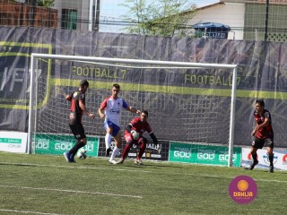 
<a style='margin-left: 5px;' class='btn btn-xs btn-social btn-facebook' href='https://www.facebook.com/sharer/sharer.php?u=https://boladovale.com.br/imgs/800-800-90/conteudo/fotos/1459/img5022.jpg' rel='popup' data-width='500' data-height='400'><i class='fa fa-facebook'></i>Compartilhar <span class='hidden-xs'>no Facebook</span>
</a> 
<a class='btn btn-default btn-xs' target='_blank' href='imgs/800-800-90/conteudo/fotos/1459/img5022.jpg'>
<span class='glyphicon glyphicon-cloud-download'></span> Salvar
</a> 
<span></span>