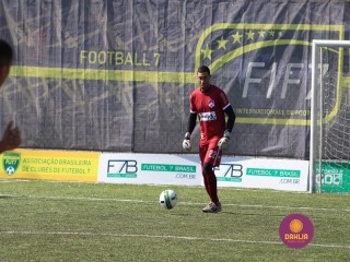 
<a style='margin-left: 5px;' class='btn btn-xs btn-social btn-facebook' href='https://www.facebook.com/sharer/sharer.php?u=https://boladovale.com.br/imgs/800-800-90/conteudo/fotos/1459/img5026.jpg' rel='popup' data-width='500' data-height='400'><i class='fa fa-facebook'></i>Compartilhar <span class='hidden-xs'>no Facebook</span>
</a> 
<a class='btn btn-default btn-xs' target='_blank' href='imgs/800-800-90/conteudo/fotos/1459/img5026.jpg'>
<span class='glyphicon glyphicon-cloud-download'></span> Salvar
</a> 
<span></span>