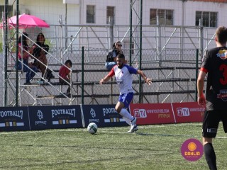 
<a style='margin-left: 5px;' class='btn btn-xs btn-social btn-facebook' href='https://www.facebook.com/sharer/sharer.php?u=https://boladovale.com.br/imgs/800-800-90/conteudo/fotos/1459/img5039.jpg' rel='popup' data-width='500' data-height='400'><i class='fa fa-facebook'></i>Compartilhar <span class='hidden-xs'>no Facebook</span>
</a> 
<a class='btn btn-default btn-xs' target='_blank' href='imgs/800-800-90/conteudo/fotos/1459/img5039.jpg'>
<span class='glyphicon glyphicon-cloud-download'></span> Salvar
</a> 
<span></span>