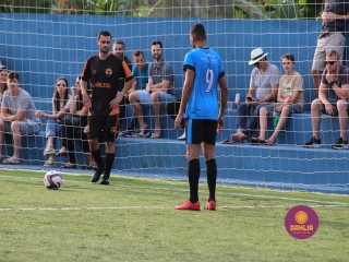 
<a style='margin-left: 5px;' class='btn btn-xs btn-social btn-facebook' href='https://www.facebook.com/sharer/sharer.php?u=https://boladovale.com.br/imgs/800-800-90/conteudo/fotos/1464/img0032.jpg' rel='popup' data-width='500' data-height='400'><i class='fa fa-facebook'></i>Compartilhar <span class='hidden-xs'>no Facebook</span>
</a> 
<a class='btn btn-default btn-xs' target='_blank' href='imgs/800-800-90/conteudo/fotos/1464/img0032.jpg'>
<span class='glyphicon glyphicon-cloud-download'></span> Salvar
</a> 
<span></span>