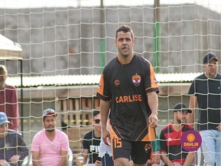 
<a style='margin-left: 5px;' class='btn btn-xs btn-social btn-facebook' href='https://www.facebook.com/sharer/sharer.php?u=https://boladovale.com.br/imgs/800-800-90/conteudo/fotos/1464/img0077.jpg' rel='popup' data-width='500' data-height='400'><i class='fa fa-facebook'></i>Compartilhar <span class='hidden-xs'>no Facebook</span>
</a> 
<a class='btn btn-default btn-xs' target='_blank' href='imgs/800-800-90/conteudo/fotos/1464/img0077.jpg'>
<span class='glyphicon glyphicon-cloud-download'></span> Salvar
</a> 
<span></span>