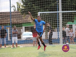 
<a style='margin-left: 5px;' class='btn btn-xs btn-social btn-facebook' href='https://www.facebook.com/sharer/sharer.php?u=https://boladovale.com.br/imgs/800-800-90/conteudo/fotos/1464/img0087.jpg' rel='popup' data-width='500' data-height='400'><i class='fa fa-facebook'></i>Compartilhar <span class='hidden-xs'>no Facebook</span>
</a> 
<a class='btn btn-default btn-xs' target='_blank' href='imgs/800-800-90/conteudo/fotos/1464/img0087.jpg'>
<span class='glyphicon glyphicon-cloud-download'></span> Salvar
</a> 
<span></span>