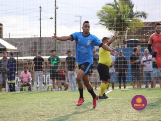 
<a style='margin-left: 5px;' class='btn btn-xs btn-social btn-facebook' href='https://www.facebook.com/sharer/sharer.php?u=https://boladovale.com.br/imgs/800-800-90/conteudo/fotos/1464/img0089.jpg' rel='popup' data-width='500' data-height='400'><i class='fa fa-facebook'></i>Compartilhar <span class='hidden-xs'>no Facebook</span>
</a> 
<a class='btn btn-default btn-xs' target='_blank' href='imgs/800-800-90/conteudo/fotos/1464/img0089.jpg'>
<span class='glyphicon glyphicon-cloud-download'></span> Salvar
</a> 
<span></span>