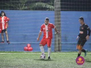 
<a style='margin-left: 5px;' class='btn btn-xs btn-social btn-facebook' href='https://www.facebook.com/sharer/sharer.php?u=https://boladovale.com.br/imgs/800-800-90/conteudo/fotos/1490/img9025.jpg' rel='popup' data-width='500' data-height='400'><i class='fa fa-facebook'></i>Compartilhar <span class='hidden-xs'>no Facebook</span>
</a> 
<a class='btn btn-default btn-xs' target='_blank' href='imgs/800-800-90/conteudo/fotos/1490/img9025.jpg'>
<span class='glyphicon glyphicon-cloud-download'></span> Salvar
</a> 
<span></span>