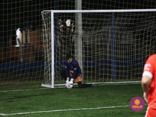 
<a style='margin-left: 5px;' class='btn btn-xs btn-social btn-facebook' href='https://www.facebook.com/sharer/sharer.php?u=https://boladovale.com.br/imgs/800-800-90/conteudo/fotos/1490/img9029.jpg' rel='popup' data-width='500' data-height='400'><i class='fa fa-facebook'></i>Compartilhar <span class='hidden-xs'>no Facebook</span>
</a> 
<a class='btn btn-default btn-xs' target='_blank' href='imgs/800-800-90/conteudo/fotos/1490/img9029.jpg'>
<span class='glyphicon glyphicon-cloud-download'></span> Salvar
</a> 
<span></span>