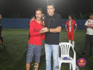 
<a style='margin-left: 5px;' class='btn btn-xs btn-social btn-facebook' href='https://www.facebook.com/sharer/sharer.php?u=https://boladovale.com.br/imgs/800-800-90/conteudo/fotos/1490/img9052.jpg' rel='popup' data-width='500' data-height='400'><i class='fa fa-facebook'></i>Compartilhar <span class='hidden-xs'>no Facebook</span>
</a> 
<a class='btn btn-default btn-xs' target='_blank' href='imgs/800-800-90/conteudo/fotos/1490/img9052.jpg'>
<span class='glyphicon glyphicon-cloud-download'></span> Salvar
</a> 
<span></span>