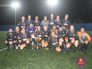 
<a style='margin-left: 5px;' class='btn btn-xs btn-social btn-facebook' href='https://www.facebook.com/sharer/sharer.php?u=https://boladovale.com.br/imgs/800-800-90/conteudo/fotos/1490/img9075.jpg' rel='popup' data-width='500' data-height='400'><i class='fa fa-facebook'></i>Compartilhar <span class='hidden-xs'>no Facebook</span>
</a> 
<a class='btn btn-default btn-xs' target='_blank' href='imgs/800-800-90/conteudo/fotos/1490/img9075.jpg'>
<span class='glyphicon glyphicon-cloud-download'></span> Salvar
</a> 
<span></span>