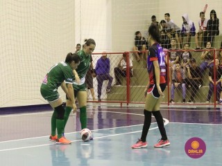 
<a style='margin-left: 5px;' class='btn btn-xs btn-social btn-facebook' href='https://www.facebook.com/sharer/sharer.php?u=https://boladovale.com.br/imgs/800-800-90/conteudo/fotos/1498/img9590.jpg' rel='popup' data-width='500' data-height='400'><i class='fa fa-facebook'></i>Compartilhar <span class='hidden-xs'>no Facebook</span>
</a> 
<a class='btn btn-default btn-xs' target='_blank' href='imgs/800-800-90/conteudo/fotos/1498/img9590.jpg'>
<span class='glyphicon glyphicon-cloud-download'></span> Salvar
</a> 
<span></span>