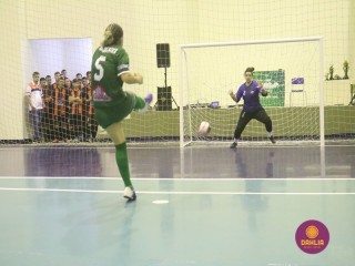 
<a style='margin-left: 5px;' class='btn btn-xs btn-social btn-facebook' href='https://www.facebook.com/sharer/sharer.php?u=https://boladovale.com.br/imgs/800-800-90/conteudo/fotos/1498/img9631.jpg' rel='popup' data-width='500' data-height='400'><i class='fa fa-facebook'></i>Compartilhar <span class='hidden-xs'>no Facebook</span>
</a> 
<a class='btn btn-default btn-xs' target='_blank' href='imgs/800-800-90/conteudo/fotos/1498/img9631.jpg'>
<span class='glyphicon glyphicon-cloud-download'></span> Salvar
</a> 
<span></span>