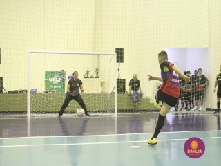 
<a style='margin-left: 5px;' class='btn btn-xs btn-social btn-facebook' href='https://www.facebook.com/sharer/sharer.php?u=https://boladovale.com.br/imgs/800-800-90/conteudo/fotos/1498/img9641.jpg' rel='popup' data-width='500' data-height='400'><i class='fa fa-facebook'></i>Compartilhar <span class='hidden-xs'>no Facebook</span>
</a> 
<a class='btn btn-default btn-xs' target='_blank' href='imgs/800-800-90/conteudo/fotos/1498/img9641.jpg'>
<span class='glyphicon glyphicon-cloud-download'></span> Salvar
</a> 
<span></span>