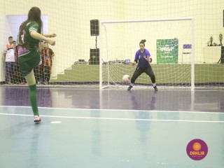 
<a style='margin-left: 5px;' class='btn btn-xs btn-social btn-facebook' href='https://www.facebook.com/sharer/sharer.php?u=https://boladovale.com.br/imgs/800-800-90/conteudo/fotos/1498/img9649.jpg' rel='popup' data-width='500' data-height='400'><i class='fa fa-facebook'></i>Compartilhar <span class='hidden-xs'>no Facebook</span>
</a> 
<a class='btn btn-default btn-xs' target='_blank' href='imgs/800-800-90/conteudo/fotos/1498/img9649.jpg'>
<span class='glyphicon glyphicon-cloud-download'></span> Salvar
</a> 
<span></span>