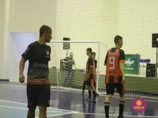 
<a style='margin-left: 5px;' class='btn btn-xs btn-social btn-facebook' href='https://www.facebook.com/sharer/sharer.php?u=https://boladovale.com.br/imgs/800-800-90/conteudo/fotos/1500/img9887.jpg' rel='popup' data-width='500' data-height='400'><i class='fa fa-facebook'></i>Compartilhar <span class='hidden-xs'>no Facebook</span>
</a> 
<a class='btn btn-default btn-xs' target='_blank' href='imgs/800-800-90/conteudo/fotos/1500/img9887.jpg'>
<span class='glyphicon glyphicon-cloud-download'></span> Salvar
</a> 
<span></span>