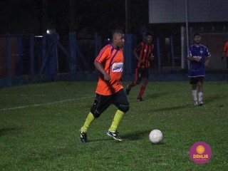 
<a style='margin-left: 5px;' class='btn btn-xs btn-social btn-facebook' href='https://www.facebook.com/sharer/sharer.php?u=https://boladovale.com.br/imgs/800-800-90/conteudo/fotos/1504/img1342.jpg' rel='popup' data-width='500' data-height='400'><i class='fa fa-facebook'></i>Compartilhar <span class='hidden-xs'>no Facebook</span>
</a> 
<a class='btn btn-default btn-xs' target='_blank' href='imgs/800-800-90/conteudo/fotos/1504/img1342.jpg'>
<span class='glyphicon glyphicon-cloud-download'></span> Salvar
</a> 
<span></span>