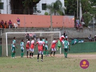 
<a style='margin-left: 5px;' class='btn btn-xs btn-social btn-facebook' href='https://www.facebook.com/sharer/sharer.php?u=https://boladovale.com.br/imgs/800-800-90/conteudo/fotos/1508/img1763.jpg' rel='popup' data-width='500' data-height='400'><i class='fa fa-facebook'></i>Compartilhar <span class='hidden-xs'>no Facebook</span>
</a> 
<a class='btn btn-default btn-xs' target='_blank' href='imgs/800-800-90/conteudo/fotos/1508/img1763.jpg'>
<span class='glyphicon glyphicon-cloud-download'></span> Salvar
</a> 
<span></span>