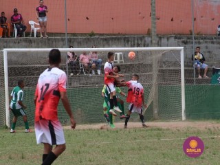 
<a style='margin-left: 5px;' class='btn btn-xs btn-social btn-facebook' href='https://www.facebook.com/sharer/sharer.php?u=https://boladovale.com.br/imgs/800-800-90/conteudo/fotos/1508/img1774.jpg' rel='popup' data-width='500' data-height='400'><i class='fa fa-facebook'></i>Compartilhar <span class='hidden-xs'>no Facebook</span>
</a> 
<a class='btn btn-default btn-xs' target='_blank' href='imgs/800-800-90/conteudo/fotos/1508/img1774.jpg'>
<span class='glyphicon glyphicon-cloud-download'></span> Salvar
</a> 
<span></span>