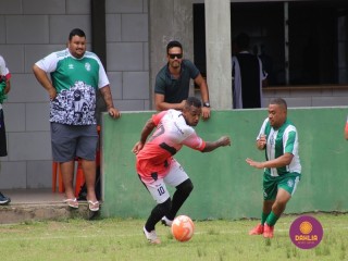 
<a style='margin-left: 5px;' class='btn btn-xs btn-social btn-facebook' href='https://www.facebook.com/sharer/sharer.php?u=https://boladovale.com.br/imgs/800-800-90/conteudo/fotos/1508/img1783.jpg' rel='popup' data-width='500' data-height='400'><i class='fa fa-facebook'></i>Compartilhar <span class='hidden-xs'>no Facebook</span>
</a> 
<a class='btn btn-default btn-xs' target='_blank' href='imgs/800-800-90/conteudo/fotos/1508/img1783.jpg'>
<span class='glyphicon glyphicon-cloud-download'></span> Salvar
</a> 
<span></span>