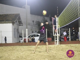 
<a style='margin-left: 5px;' class='btn btn-xs btn-social btn-facebook' href='https://www.facebook.com/sharer/sharer.php?u=https://boladovale.com.br/imgs/800-800-90/conteudo/fotos/1517/img2498.jpg' rel='popup' data-width='500' data-height='400'><i class='fa fa-facebook'></i>Compartilhar <span class='hidden-xs'>no Facebook</span>
</a> 
<a class='btn btn-default btn-xs' target='_blank' href='imgs/800-800-90/conteudo/fotos/1517/img2498.jpg'>
<span class='glyphicon glyphicon-cloud-download'></span> Salvar
</a> 
<span></span>