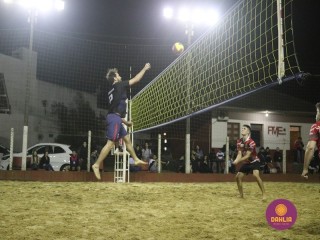 
<a style='margin-left: 5px;' class='btn btn-xs btn-social btn-facebook' href='https://www.facebook.com/sharer/sharer.php?u=https://boladovale.com.br/imgs/800-800-90/conteudo/fotos/1517/img2566.jpg' rel='popup' data-width='500' data-height='400'><i class='fa fa-facebook'></i>Compartilhar <span class='hidden-xs'>no Facebook</span>
</a> 
<a class='btn btn-default btn-xs' target='_blank' href='imgs/800-800-90/conteudo/fotos/1517/img2566.jpg'>
<span class='glyphicon glyphicon-cloud-download'></span> Salvar
</a> 
<span></span>