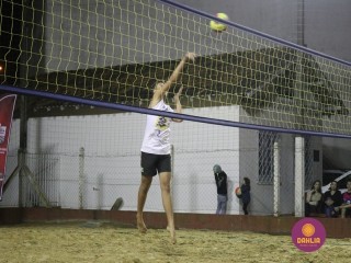 
<a style='margin-left: 5px;' class='btn btn-xs btn-social btn-facebook' href='https://www.facebook.com/sharer/sharer.php?u=https://boladovale.com.br/imgs/800-800-90/conteudo/fotos/1517/img2613.jpg' rel='popup' data-width='500' data-height='400'><i class='fa fa-facebook'></i>Compartilhar <span class='hidden-xs'>no Facebook</span>
</a> 
<a class='btn btn-default btn-xs' target='_blank' href='imgs/800-800-90/conteudo/fotos/1517/img2613.jpg'>
<span class='glyphicon glyphicon-cloud-download'></span> Salvar
</a> 
<span></span>