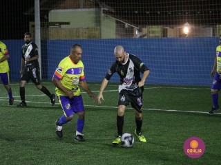 
<a style='margin-left: 5px;' class='btn btn-xs btn-social btn-facebook' href='https://www.facebook.com/sharer/sharer.php?u=https://boladovale.com.br/imgs/800-800-90/conteudo/fotos/1518/img2661.jpg' rel='popup' data-width='500' data-height='400'><i class='fa fa-facebook'></i>Compartilhar <span class='hidden-xs'>no Facebook</span>
</a> 
<a class='btn btn-default btn-xs' target='_blank' href='imgs/800-800-90/conteudo/fotos/1518/img2661.jpg'>
<span class='glyphicon glyphicon-cloud-download'></span> Salvar
</a> 
<span></span>