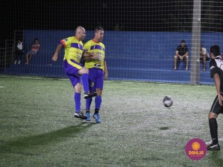 
<a style='margin-left: 5px;' class='btn btn-xs btn-social btn-facebook' href='https://www.facebook.com/sharer/sharer.php?u=https://boladovale.com.br/imgs/800-800-90/conteudo/fotos/1518/img2670.jpg' rel='popup' data-width='500' data-height='400'><i class='fa fa-facebook'></i>Compartilhar <span class='hidden-xs'>no Facebook</span>
</a> 
<a class='btn btn-default btn-xs' target='_blank' href='imgs/800-800-90/conteudo/fotos/1518/img2670.jpg'>
<span class='glyphicon glyphicon-cloud-download'></span> Salvar
</a> 
<span></span>