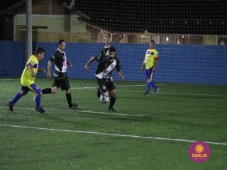 
<a style='margin-left: 5px;' class='btn btn-xs btn-social btn-facebook' href='https://www.facebook.com/sharer/sharer.php?u=https://boladovale.com.br/imgs/800-800-90/conteudo/fotos/1518/img2674.jpg' rel='popup' data-width='500' data-height='400'><i class='fa fa-facebook'></i>Compartilhar <span class='hidden-xs'>no Facebook</span>
</a> 
<a class='btn btn-default btn-xs' target='_blank' href='imgs/800-800-90/conteudo/fotos/1518/img2674.jpg'>
<span class='glyphicon glyphicon-cloud-download'></span> Salvar
</a> 
<span></span>