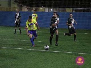 
<a style='margin-left: 5px;' class='btn btn-xs btn-social btn-facebook' href='https://www.facebook.com/sharer/sharer.php?u=https://boladovale.com.br/imgs/800-800-90/conteudo/fotos/1518/img2675.jpg' rel='popup' data-width='500' data-height='400'><i class='fa fa-facebook'></i>Compartilhar <span class='hidden-xs'>no Facebook</span>
</a> 
<a class='btn btn-default btn-xs' target='_blank' href='imgs/800-800-90/conteudo/fotos/1518/img2675.jpg'>
<span class='glyphicon glyphicon-cloud-download'></span> Salvar
</a> 
<span></span>