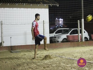 
<a style='margin-left: 5px;' class='btn btn-xs btn-social btn-facebook' href='https://www.facebook.com/sharer/sharer.php?u=https://boladovale.com.br/imgs/800-800-90/conteudo/fotos/1521/img8853.jpg' rel='popup' data-width='500' data-height='400'><i class='fa fa-facebook'></i>Compartilhar <span class='hidden-xs'>no Facebook</span>
</a> 
<a class='btn btn-default btn-xs' target='_blank' href='imgs/800-800-90/conteudo/fotos/1521/img8853.jpg'>
<span class='glyphicon glyphicon-cloud-download'></span> Salvar
</a> 
<span></span>