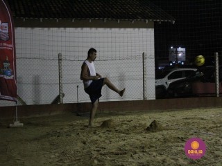 
<a style='margin-left: 5px;' class='btn btn-xs btn-social btn-facebook' href='https://www.facebook.com/sharer/sharer.php?u=https://boladovale.com.br/imgs/800-800-90/conteudo/fotos/1521/img8940.jpg' rel='popup' data-width='500' data-height='400'><i class='fa fa-facebook'></i>Compartilhar <span class='hidden-xs'>no Facebook</span>
</a> 
<a class='btn btn-default btn-xs' target='_blank' href='imgs/800-800-90/conteudo/fotos/1521/img8940.jpg'>
<span class='glyphicon glyphicon-cloud-download'></span> Salvar
</a> 
<span></span>