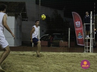 
<a style='margin-left: 5px;' class='btn btn-xs btn-social btn-facebook' href='https://www.facebook.com/sharer/sharer.php?u=https://boladovale.com.br/imgs/800-800-90/conteudo/fotos/1521/img8960.jpg' rel='popup' data-width='500' data-height='400'><i class='fa fa-facebook'></i>Compartilhar <span class='hidden-xs'>no Facebook</span>
</a> 
<a class='btn btn-default btn-xs' target='_blank' href='imgs/800-800-90/conteudo/fotos/1521/img8960.jpg'>
<span class='glyphicon glyphicon-cloud-download'></span> Salvar
</a> 
<span></span>