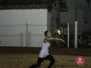 
<a style='margin-left: 5px;' class='btn btn-xs btn-social btn-facebook' href='https://www.facebook.com/sharer/sharer.php?u=https://boladovale.com.br/imgs/800-800-90/conteudo/fotos/1522/img9096.jpg' rel='popup' data-width='500' data-height='400'><i class='fa fa-facebook'></i>Compartilhar <span class='hidden-xs'>no Facebook</span>
</a> 
<a class='btn btn-default btn-xs' target='_blank' href='imgs/800-800-90/conteudo/fotos/1522/img9096.jpg'>
<span class='glyphicon glyphicon-cloud-download'></span> Salvar
</a> 
<span></span>