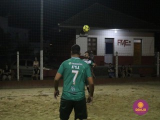 
<a style='margin-left: 5px;' class='btn btn-xs btn-social btn-facebook' href='https://www.facebook.com/sharer/sharer.php?u=https://boladovale.com.br/imgs/800-800-90/conteudo/fotos/1523/img9325.jpg' rel='popup' data-width='500' data-height='400'><i class='fa fa-facebook'></i>Compartilhar <span class='hidden-xs'>no Facebook</span>
</a> 
<a class='btn btn-default btn-xs' target='_blank' href='imgs/800-800-90/conteudo/fotos/1523/img9325.jpg'>
<span class='glyphicon glyphicon-cloud-download'></span> Salvar
</a> 
<span></span>