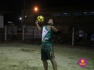 
<a style='margin-left: 5px;' class='btn btn-xs btn-social btn-facebook' href='https://www.facebook.com/sharer/sharer.php?u=https://boladovale.com.br/imgs/800-800-90/conteudo/fotos/1523/img9328.jpg' rel='popup' data-width='500' data-height='400'><i class='fa fa-facebook'></i>Compartilhar <span class='hidden-xs'>no Facebook</span>
</a> 
<a class='btn btn-default btn-xs' target='_blank' href='imgs/800-800-90/conteudo/fotos/1523/img9328.jpg'>
<span class='glyphicon glyphicon-cloud-download'></span> Salvar
</a> 
<span></span>