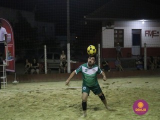 
<a style='margin-left: 5px;' class='btn btn-xs btn-social btn-facebook' href='https://www.facebook.com/sharer/sharer.php?u=https://boladovale.com.br/imgs/800-800-90/conteudo/fotos/1523/img9329.jpg' rel='popup' data-width='500' data-height='400'><i class='fa fa-facebook'></i>Compartilhar <span class='hidden-xs'>no Facebook</span>
</a> 
<a class='btn btn-default btn-xs' target='_blank' href='imgs/800-800-90/conteudo/fotos/1523/img9329.jpg'>
<span class='glyphicon glyphicon-cloud-download'></span> Salvar
</a> 
<span></span>