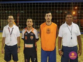 
<a style='margin-left: 5px;' class='btn btn-xs btn-social btn-facebook' href='https://www.facebook.com/sharer/sharer.php?u=https://boladovale.com.br/imgs/800-800-90/conteudo/fotos/1523/img9362.jpg' rel='popup' data-width='500' data-height='400'><i class='fa fa-facebook'></i>Compartilhar <span class='hidden-xs'>no Facebook</span>
</a> 
<a class='btn btn-default btn-xs' target='_blank' href='imgs/800-800-90/conteudo/fotos/1523/img9362.jpg'>
<span class='glyphicon glyphicon-cloud-download'></span> Salvar
</a> 
<span></span>
