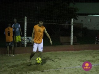 
<a style='margin-left: 5px;' class='btn btn-xs btn-social btn-facebook' href='https://www.facebook.com/sharer/sharer.php?u=https://boladovale.com.br/imgs/800-800-90/conteudo/fotos/1523/img9380.jpg' rel='popup' data-width='500' data-height='400'><i class='fa fa-facebook'></i>Compartilhar <span class='hidden-xs'>no Facebook</span>
</a> 
<a class='btn btn-default btn-xs' target='_blank' href='imgs/800-800-90/conteudo/fotos/1523/img9380.jpg'>
<span class='glyphicon glyphicon-cloud-download'></span> Salvar
</a> 
<span></span>