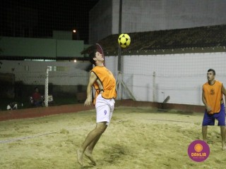 
<a style='margin-left: 5px;' class='btn btn-xs btn-social btn-facebook' href='https://www.facebook.com/sharer/sharer.php?u=https://boladovale.com.br/imgs/800-800-90/conteudo/fotos/1523/img9386.jpg' rel='popup' data-width='500' data-height='400'><i class='fa fa-facebook'></i>Compartilhar <span class='hidden-xs'>no Facebook</span>
</a> 
<a class='btn btn-default btn-xs' target='_blank' href='imgs/800-800-90/conteudo/fotos/1523/img9386.jpg'>
<span class='glyphicon glyphicon-cloud-download'></span> Salvar
</a> 
<span></span>