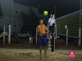 
<a style='margin-left: 5px;' class='btn btn-xs btn-social btn-facebook' href='https://www.facebook.com/sharer/sharer.php?u=https://boladovale.com.br/imgs/800-800-90/conteudo/fotos/1523/img9395.jpg' rel='popup' data-width='500' data-height='400'><i class='fa fa-facebook'></i>Compartilhar <span class='hidden-xs'>no Facebook</span>
</a> 
<a class='btn btn-default btn-xs' target='_blank' href='imgs/800-800-90/conteudo/fotos/1523/img9395.jpg'>
<span class='glyphicon glyphicon-cloud-download'></span> Salvar
</a> 
<span></span>