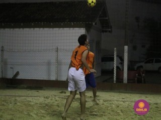 
<a style='margin-left: 5px;' class='btn btn-xs btn-social btn-facebook' href='https://www.facebook.com/sharer/sharer.php?u=https://boladovale.com.br/imgs/800-800-90/conteudo/fotos/1523/img9398.jpg' rel='popup' data-width='500' data-height='400'><i class='fa fa-facebook'></i>Compartilhar <span class='hidden-xs'>no Facebook</span>
</a> 
<a class='btn btn-default btn-xs' target='_blank' href='imgs/800-800-90/conteudo/fotos/1523/img9398.jpg'>
<span class='glyphicon glyphicon-cloud-download'></span> Salvar
</a> 
<span></span>