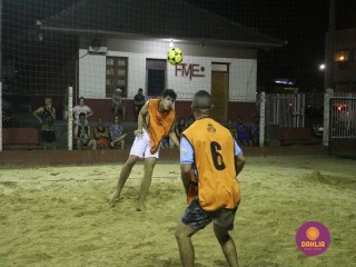 
<a style='margin-left: 5px;' class='btn btn-xs btn-social btn-facebook' href='https://www.facebook.com/sharer/sharer.php?u=https://boladovale.com.br/imgs/800-800-90/conteudo/fotos/1523/img9412.jpg' rel='popup' data-width='500' data-height='400'><i class='fa fa-facebook'></i>Compartilhar <span class='hidden-xs'>no Facebook</span>
</a> 
<a class='btn btn-default btn-xs' target='_blank' href='imgs/800-800-90/conteudo/fotos/1523/img9412.jpg'>
<span class='glyphicon glyphicon-cloud-download'></span> Salvar
</a> 
<span></span>