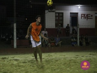 
<a style='margin-left: 5px;' class='btn btn-xs btn-social btn-facebook' href='https://www.facebook.com/sharer/sharer.php?u=https://boladovale.com.br/imgs/800-800-90/conteudo/fotos/1523/img9418.jpg' rel='popup' data-width='500' data-height='400'><i class='fa fa-facebook'></i>Compartilhar <span class='hidden-xs'>no Facebook</span>
</a> 
<a class='btn btn-default btn-xs' target='_blank' href='imgs/800-800-90/conteudo/fotos/1523/img9418.jpg'>
<span class='glyphicon glyphicon-cloud-download'></span> Salvar
</a> 
<span></span>