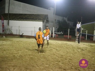 
<a style='margin-left: 5px;' class='btn btn-xs btn-social btn-facebook' href='https://www.facebook.com/sharer/sharer.php?u=https://boladovale.com.br/imgs/800-800-90/conteudo/fotos/1523/img9421.jpg' rel='popup' data-width='500' data-height='400'><i class='fa fa-facebook'></i>Compartilhar <span class='hidden-xs'>no Facebook</span>
</a> 
<a class='btn btn-default btn-xs' target='_blank' href='imgs/800-800-90/conteudo/fotos/1523/img9421.jpg'>
<span class='glyphicon glyphicon-cloud-download'></span> Salvar
</a> 
<span></span>