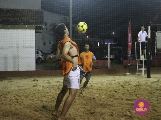 
<a style='margin-left: 5px;' class='btn btn-xs btn-social btn-facebook' href='https://www.facebook.com/sharer/sharer.php?u=https://boladovale.com.br/imgs/800-800-90/conteudo/fotos/1523/img9423.jpg' rel='popup' data-width='500' data-height='400'><i class='fa fa-facebook'></i>Compartilhar <span class='hidden-xs'>no Facebook</span>
</a> 
<a class='btn btn-default btn-xs' target='_blank' href='imgs/800-800-90/conteudo/fotos/1523/img9423.jpg'>
<span class='glyphicon glyphicon-cloud-download'></span> Salvar
</a> 
<span></span>