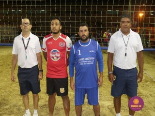 
<a style='margin-left: 5px;' class='btn btn-xs btn-social btn-facebook' href='https://www.facebook.com/sharer/sharer.php?u=https://boladovale.com.br/imgs/800-800-90/conteudo/fotos/1523/img9435.jpg' rel='popup' data-width='500' data-height='400'><i class='fa fa-facebook'></i>Compartilhar <span class='hidden-xs'>no Facebook</span>
</a> 
<a class='btn btn-default btn-xs' target='_blank' href='imgs/800-800-90/conteudo/fotos/1523/img9435.jpg'>
<span class='glyphicon glyphicon-cloud-download'></span> Salvar
</a> 
<span></span>