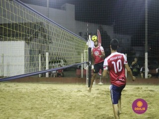 
<a style='margin-left: 5px;' class='btn btn-xs btn-social btn-facebook' href='https://www.facebook.com/sharer/sharer.php?u=https://boladovale.com.br/imgs/800-800-90/conteudo/fotos/1523/img9442.jpg' rel='popup' data-width='500' data-height='400'><i class='fa fa-facebook'></i>Compartilhar <span class='hidden-xs'>no Facebook</span>
</a> 
<a class='btn btn-default btn-xs' target='_blank' href='imgs/800-800-90/conteudo/fotos/1523/img9442.jpg'>
<span class='glyphicon glyphicon-cloud-download'></span> Salvar
</a> 
<span></span>