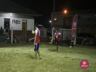 
<a style='margin-left: 5px;' class='btn btn-xs btn-social btn-facebook' href='https://www.facebook.com/sharer/sharer.php?u=https://boladovale.com.br/imgs/800-800-90/conteudo/fotos/1523/img9454.jpg' rel='popup' data-width='500' data-height='400'><i class='fa fa-facebook'></i>Compartilhar <span class='hidden-xs'>no Facebook</span>
</a> 
<a class='btn btn-default btn-xs' target='_blank' href='imgs/800-800-90/conteudo/fotos/1523/img9454.jpg'>
<span class='glyphicon glyphicon-cloud-download'></span> Salvar
</a> 
<span></span>