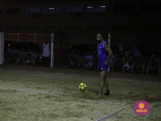 
<a style='margin-left: 5px;' class='btn btn-xs btn-social btn-facebook' href='https://www.facebook.com/sharer/sharer.php?u=https://boladovale.com.br/imgs/800-800-90/conteudo/fotos/1523/img9461.jpg' rel='popup' data-width='500' data-height='400'><i class='fa fa-facebook'></i>Compartilhar <span class='hidden-xs'>no Facebook</span>
</a> 
<a class='btn btn-default btn-xs' target='_blank' href='imgs/800-800-90/conteudo/fotos/1523/img9461.jpg'>
<span class='glyphicon glyphicon-cloud-download'></span> Salvar
</a> 
<span></span>
