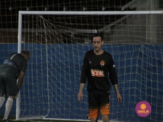 
<a style='margin-left: 5px;' class='btn btn-xs btn-social btn-facebook' href='https://www.facebook.com/sharer/sharer.php?u=https://boladovale.com.br/imgs/800-800-90/conteudo/fotos/1526/img9392.jpg' rel='popup' data-width='500' data-height='400'><i class='fa fa-facebook'></i>Compartilhar <span class='hidden-xs'>no Facebook</span>
</a> 
<a class='btn btn-default btn-xs' target='_blank' href='imgs/800-800-90/conteudo/fotos/1526/img9392.jpg'>
<span class='glyphicon glyphicon-cloud-download'></span> Salvar
</a> 
<span></span>