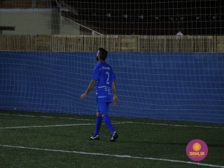 
<a style='margin-left: 5px;' class='btn btn-xs btn-social btn-facebook' href='https://www.facebook.com/sharer/sharer.php?u=https://boladovale.com.br/imgs/800-800-90/conteudo/fotos/1526/img9397.jpg' rel='popup' data-width='500' data-height='400'><i class='fa fa-facebook'></i>Compartilhar <span class='hidden-xs'>no Facebook</span>
</a> 
<a class='btn btn-default btn-xs' target='_blank' href='imgs/800-800-90/conteudo/fotos/1526/img9397.jpg'>
<span class='glyphicon glyphicon-cloud-download'></span> Salvar
</a> 
<span></span>
