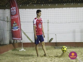 
<a style='margin-left: 5px;' class='btn btn-xs btn-social btn-facebook' href='https://www.facebook.com/sharer/sharer.php?u=https://boladovale.com.br/imgs/800-800-90/conteudo/fotos/1527/img9849.jpg' rel='popup' data-width='500' data-height='400'><i class='fa fa-facebook'></i>Compartilhar <span class='hidden-xs'>no Facebook</span>
</a> 
<a class='btn btn-default btn-xs' target='_blank' href='imgs/800-800-90/conteudo/fotos/1527/img9849.jpg'>
<span class='glyphicon glyphicon-cloud-download'></span> Salvar
</a> 
<span></span>